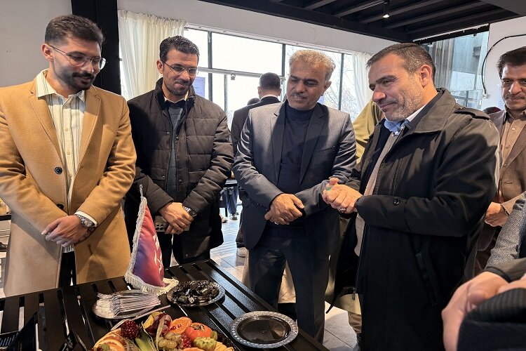 رئیس مجمع نمایندگان فارس: مجلس از ایدهها و خلاقیتهای دانشآموزان حمایت میکند