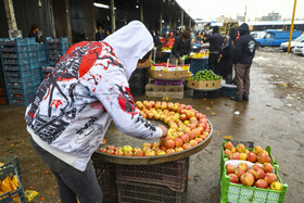 بازار شب یلدا - مشهد