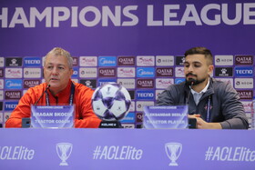 دراگان اسکوچیچ، سرمربی در نشست خبری و تمرین تیم تراکتور پیش از بازی با الدحیل قطر