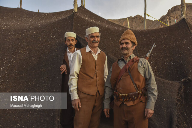 یلدای سنگسریها از مهمانی هفت خورش در اولین یلدای نامزدی تا گرهگشایی از گرفتاری فامیل
