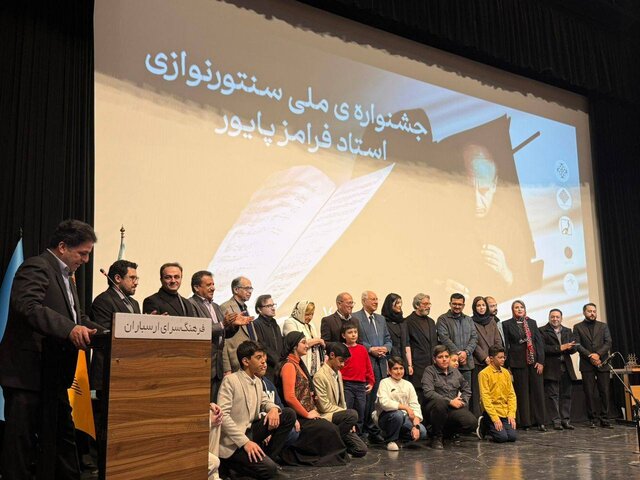 حسین علیزاده: مشکل، موسیقی بازاری و پول کثیف پشت آن است