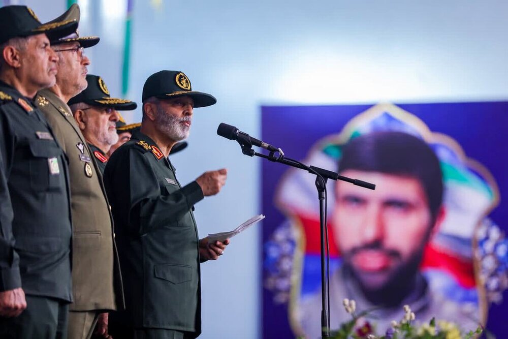 سرلشکر موسوی: را مقاومت و  قوی­تر شدن را انتخاب کرده‌­ایم