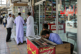 بازار رسولی به‌عنوان یکی از مهم‌ترین مراکز خرید زاهدان، نقش پررنگی در جریان روزمره دادوستد شهری ایفا می‌کند