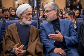  مجید انصاری، معاون حقوقی رئیس جمهور و  حسین سیمایی صراف، وزیر علوم در همایش همبستگی و وفاق ملی در پرتو قانون اساسی