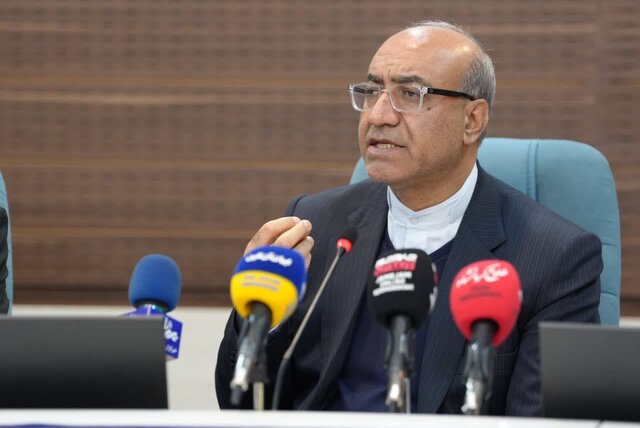 استاندار: عملیات اجرایی کارخانه قند سوم و واحد تولید لاستیک کرمانشاه بزودی آغاز می‌شود