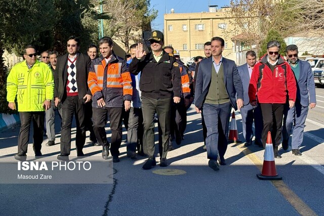 آمادهباش زمستانی پلیس و امدادگران یزد/۹۶ تیم در محورهای برفگیر مستقر شدند