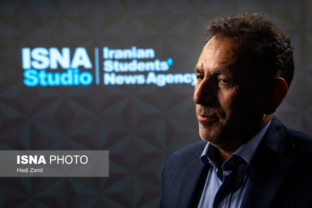 نماینده مجلس: بروکراسی محدودکننده در مسیر به‌کارگیری نخبگان مشکل ایجاد می‌کند