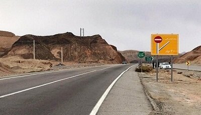 سرقت علائم و تجهیزات جاده‌ای چالش رانندگان سیستان و بلوچستان