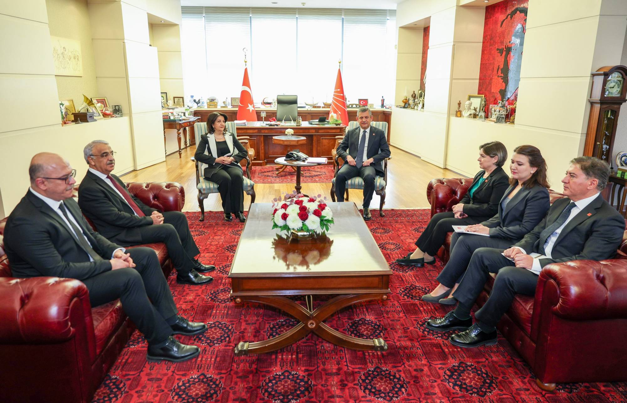 عزم اوجالان بر پیشبرد «فرایند صلح» و «گشایش عصر جدید» در ترکیه