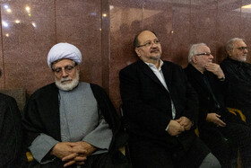 محمد شریعتمداری و محسن رهامی در مراسم یادبود اشرف بروجردی