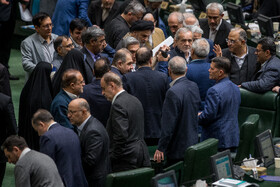 مسعود پزشکیان، رئیس جمهور در صحن علنی مجلس - ۲ دی