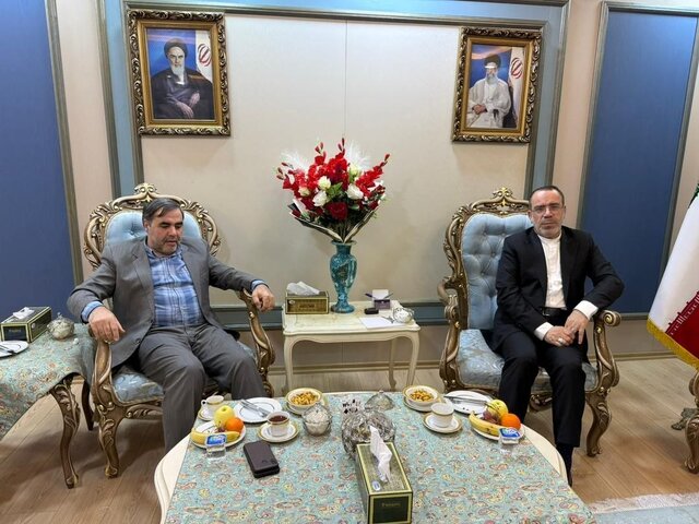 برگزاری نشستی برای توسعه روابط اقتصادی و دانشگاهی کرمانشاه و اقلیم کردستان عراق 