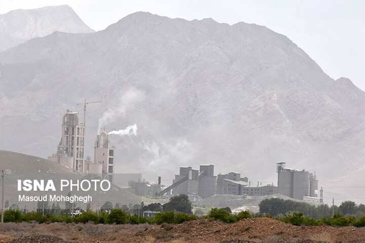 قطع گاز و کاهش ۴۰ درصدی برق گریبان سیمانی‌ها را گرفت