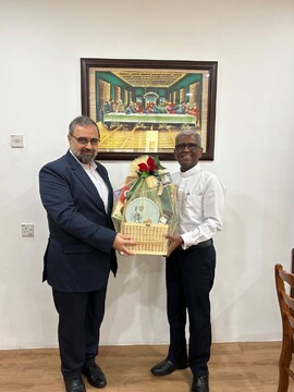 دیدار رایزن فرهنگی ایران در مالزی با سر اسقف کلیسای متدیست