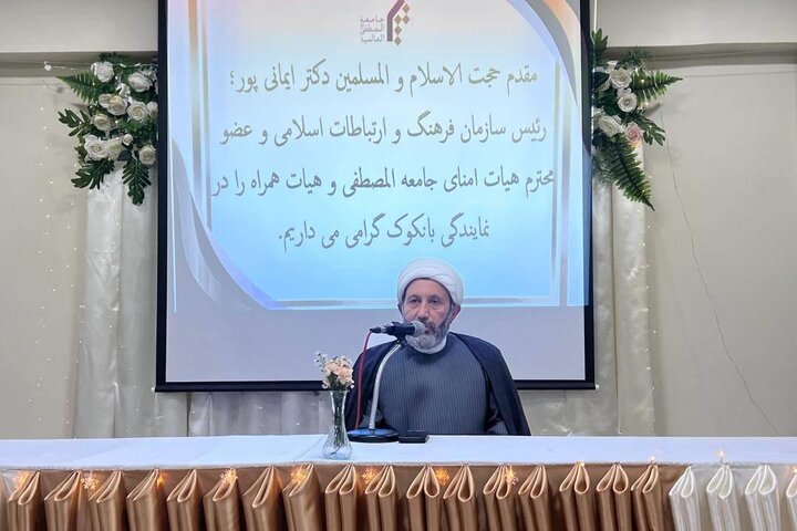 انقلاب اسلامی افقی نو برای احیای دین گشود
