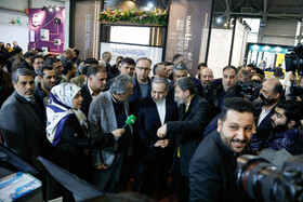 آیین افتتاح نمایشگاه تخصصی فناوری‌های سبز و انرژی پاک با حضور سید عباس عراقچی، وزیر امور خارجه 