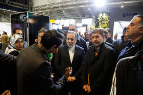 بازدید سید عباس عراقچی، وزیر امور خارجه از نمایشگاه تخصصی فناوری‌های سبز و انرژی پاک 