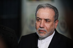 عراقچی: منکر کمبودها، اشتباهات و مدیریت‌های غلط نیستم/ مقاومت، گفتمان انقلاب اسلامی است