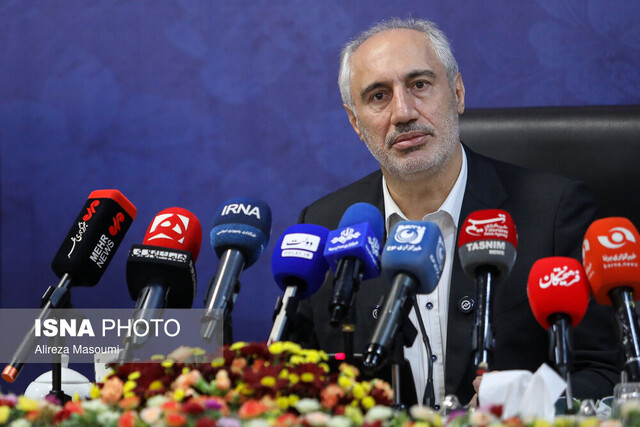 فشار را از روی خانواده‌ها کم کردیم/ جبران افزایش ناکافی حقوق با معافیت مالیاتی