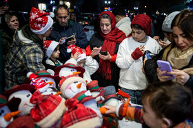 خرید کریسمس در آستانه سال نو میلادی