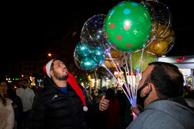 خرید کریسمس در آستانه سال نو میلادی