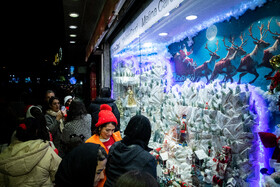 خرید کریسمس در آستانه سال نو میلادی