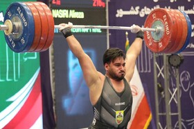 ۲ رکوردشکنی در ۲ دقیقه در روز پایانی لیگ برتر وزنه‌برداری/ تکرار قهرمانی مناطق نفت خیز