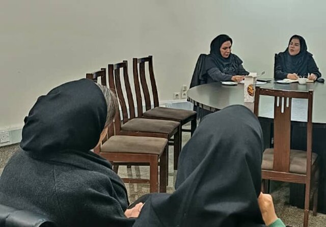 بحران مرجعیت استاد در میدان آموزشی فرهنگ و ارتباطات