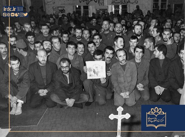 جشن کریسمس اسرای مسیحی عراقی در ایران + تصاویر