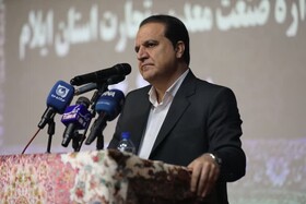 استاندار ایلام: احیای فرش دستباف، اولویت اقتصادی استان است