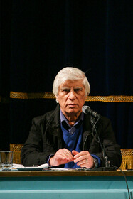 بهرام بیضایی