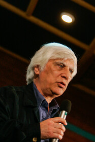 بهرام بیضایی