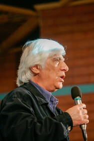 بهرام بیضایی