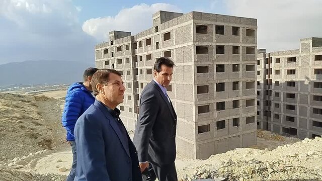 معاون استاندار ایلام: امکانات عمومی مجتمع مسکن ملی باید جانمایی شود