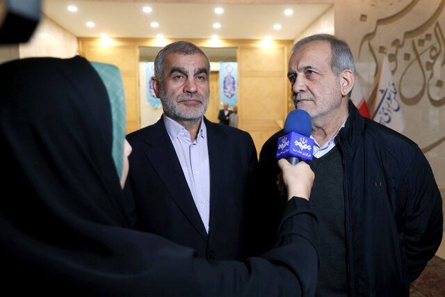 اخبار سیاسی ۷دی؛ تکذیب حذف «وام ازواج» از بودجه/انتقادها از افزایش ۲۰درصدی حقوقها