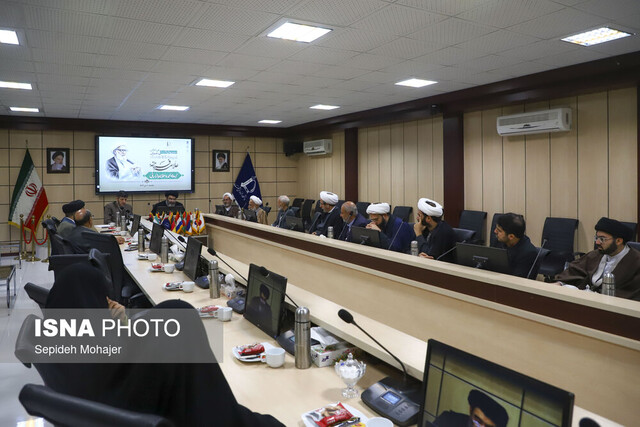 نقش ممتاز آیت‌الله واعظ‌زاده خراسانی در پیوند سنت علمی حوزه و دانشگاه