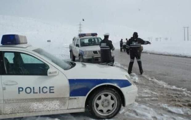 رئیس پلیس راه کرمانشاه: تردد در برخی محورهای استان فقط با زنجیرچرخ امکان‌پذیر است