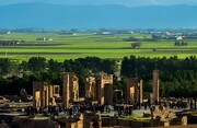 درخواست از رییس‌جمهور:‌ برای نجات تخت جمشید اقدام فوری شود
