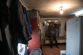 اتاق رختکن کارگران شستشو چغندر در کارخانه قند اصفهان