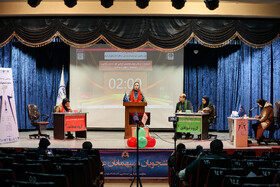 مناظره داغ دانشجویان در سومین روز مسابقات ملی مناظره‌های دانشجویان در اصفهان