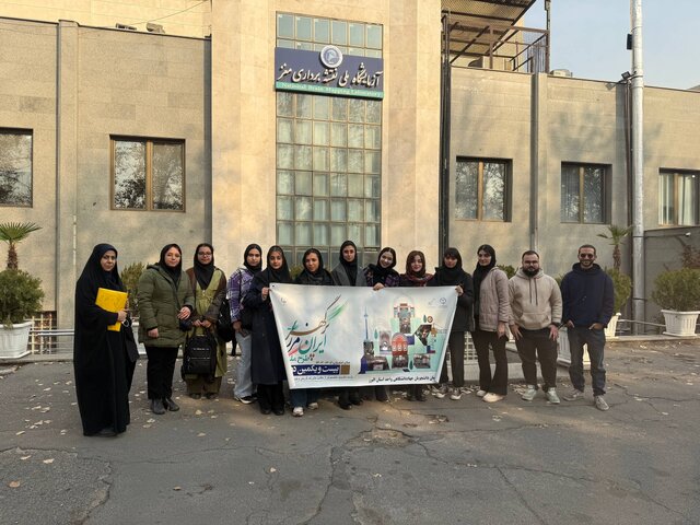 بازدید دانشجویان دانشگاه خوارزمی از آزمایشگاه ملی مغز و شناخت
