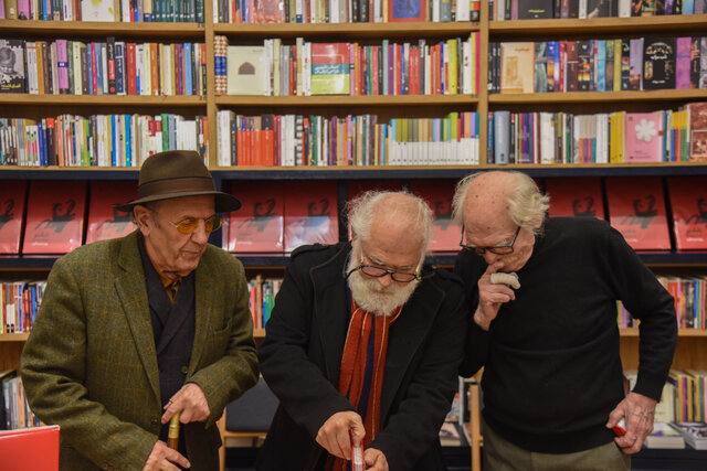 «شاملو؛ صد پرتره» رونمایی شد