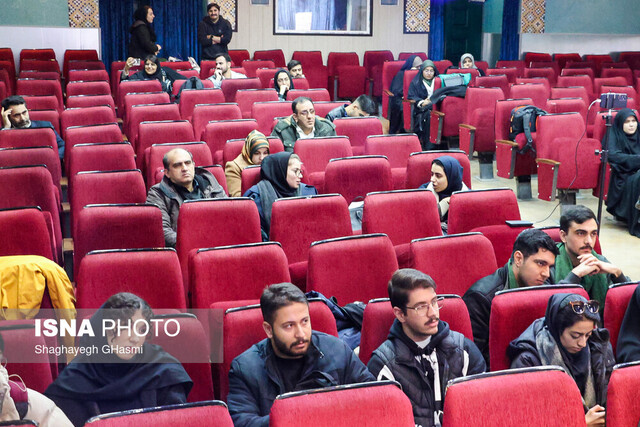 مناظره داغ دانشجویان در سومین روز مسابقات ملی مناظرههای دانشجویان در اصفهان