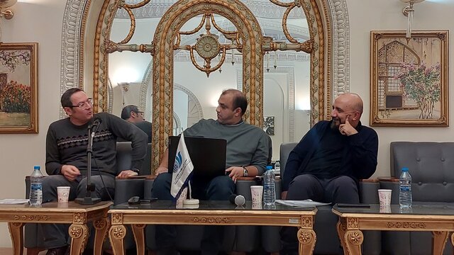 «پیگیر اخبار نباشید» در محکمه روزنامه‌نگاران/ تجویز بی‌خبری برای ایران، دعوت به انفعال است