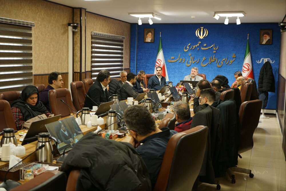 نشست رئیس شورای اطلاعرسانی دولت با جمعی از مدیران رسانههای اصلاحطلب و مستقل