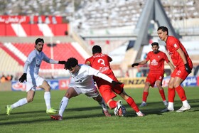 دیدار معوقه هفته هفتم لیگ برتر فوتبال؛ تراکتور - ملوان بندرانزلی