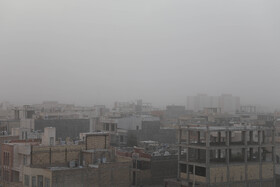 هجوم ریزگردها به آسمان یزد