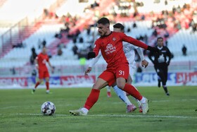 کار سخت تراکتور در قزوین