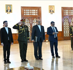 سفیر جدید ایران در بنگلادش استوارنامه خود را تقدیم کرد