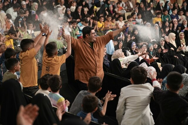 حامد شاکرنژاد: نباید دعواهای سیاسی و جناحی خللی در کار قرآن ایجاد کند